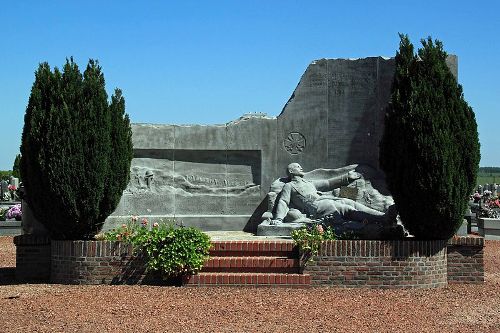 Monument Eerste Wereldoorlog Cysoing #1