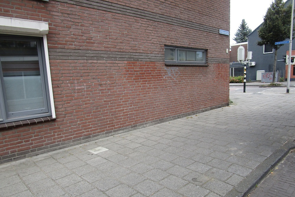 Herdenkingssteen Stationsstraat 100 #2