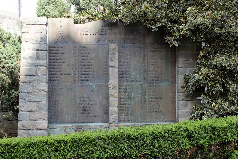 Monument 1ste Regiment Lansiers Spa