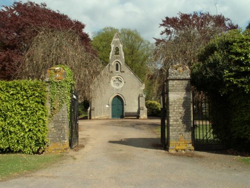 Commonwealth War Graves Stotfold Cemetery #1