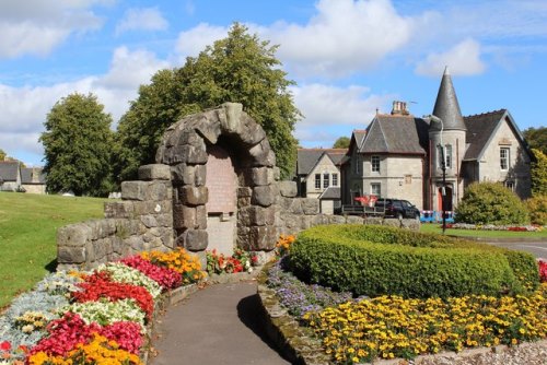 Oorlogsmonument Quarriers Village #1