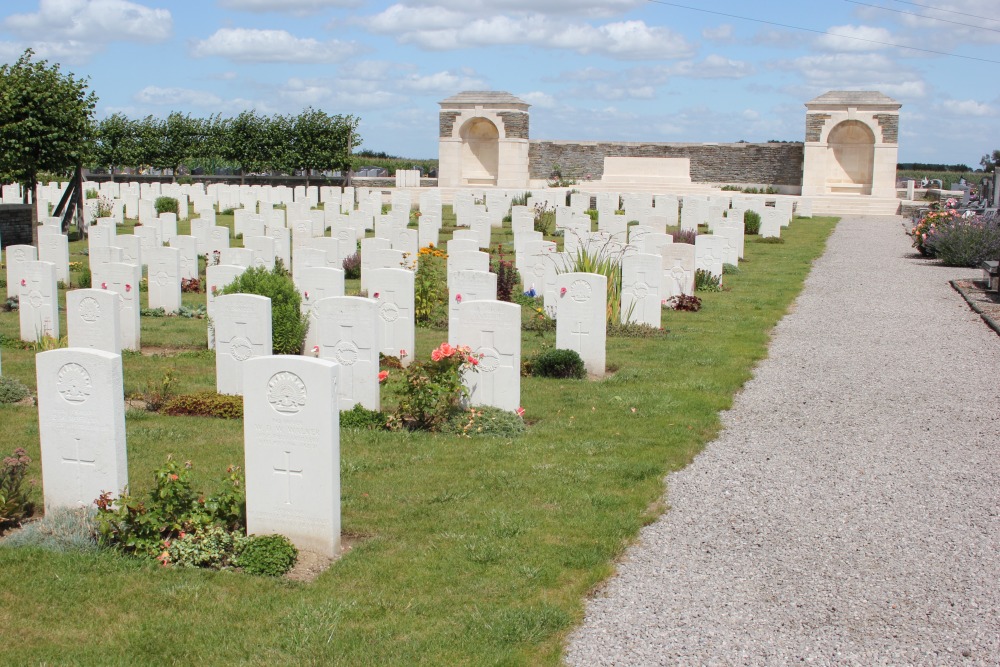 Oorlogsgraven van het Gemenebest Estaires