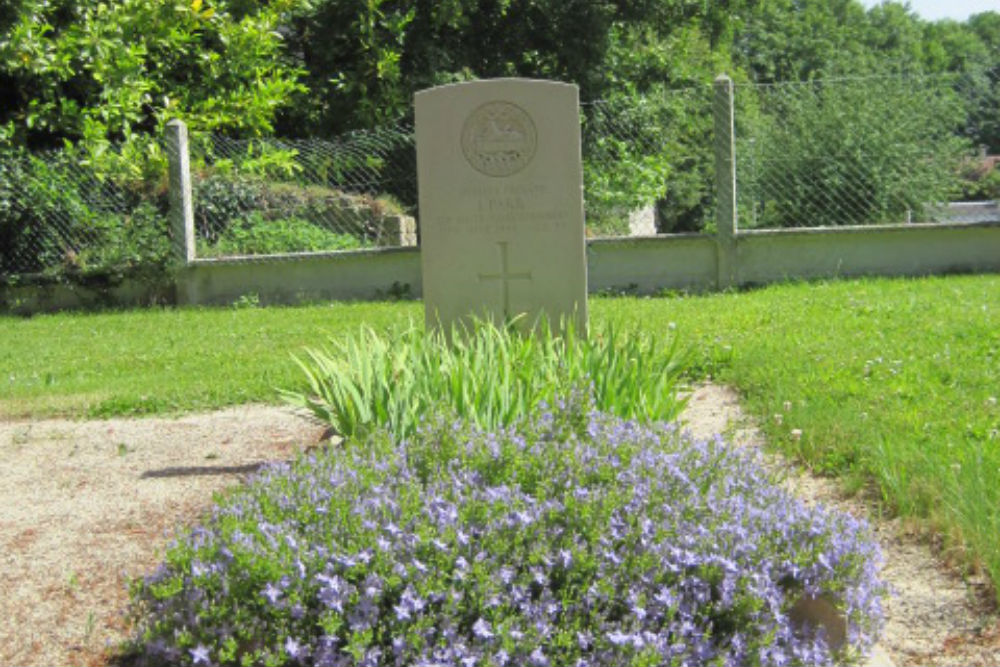 Commonwealth War Grave Magny-en-Bessin