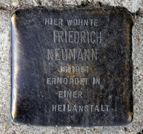 Stolperstein Cuvrystrae 2 #1