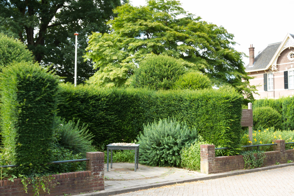 Monument 'De hel van werkkamp Ellecom' #2