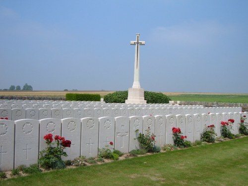 Commonwealth War Cemetery Niagara #1