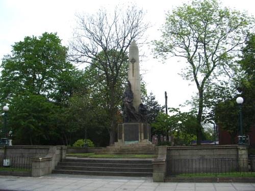 Oorlogsmonument Radcliffe #1