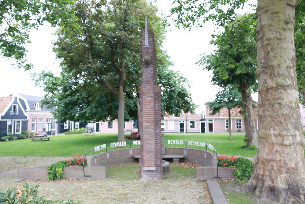 Resistance Memorial Middenbeemster #1