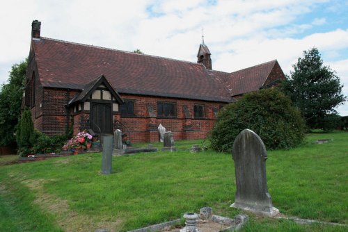 Commonwealth War Graves St. Mary Churchyard #1