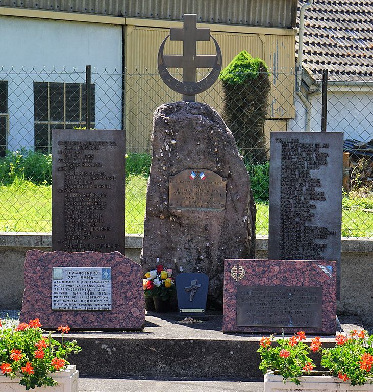 Monument Bevrijders boulet