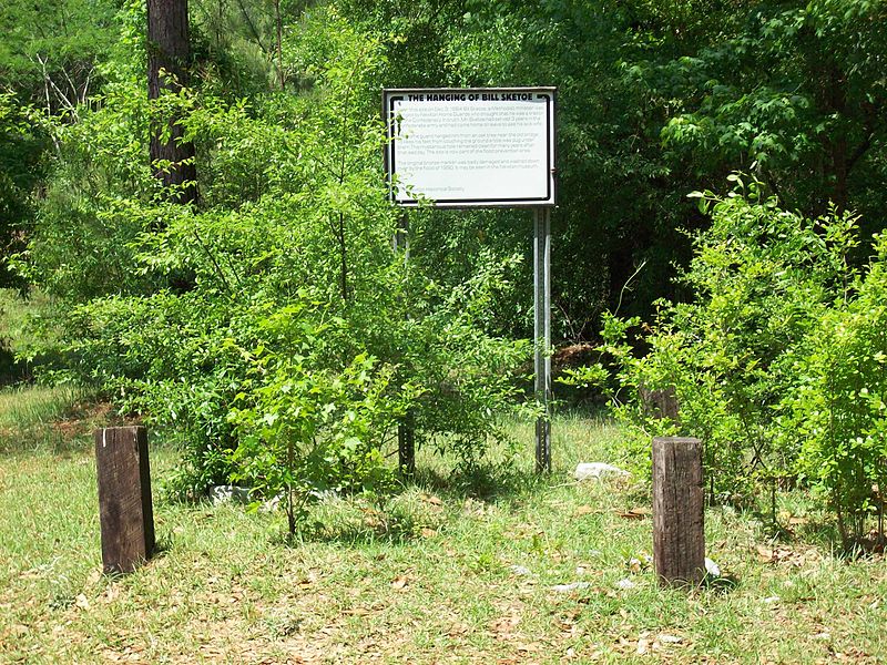 Monument Bill Sketoe