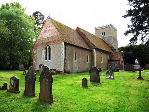 Oorlogsgraf van het Gemenebest All Saints Churchyard