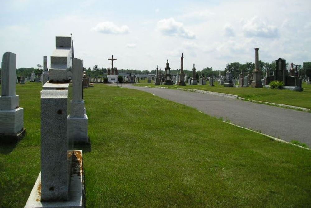 Commonwealth War Graves Saints-Anges Cemetery