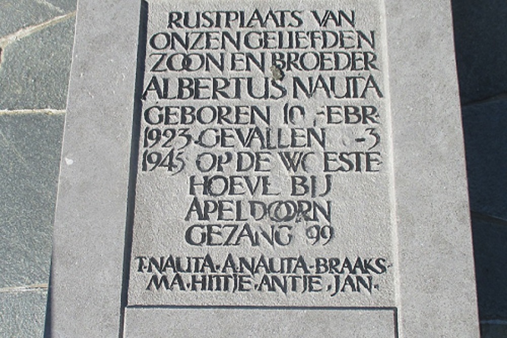 Dutch War Grave Protestant Churchyard Ternaard #4