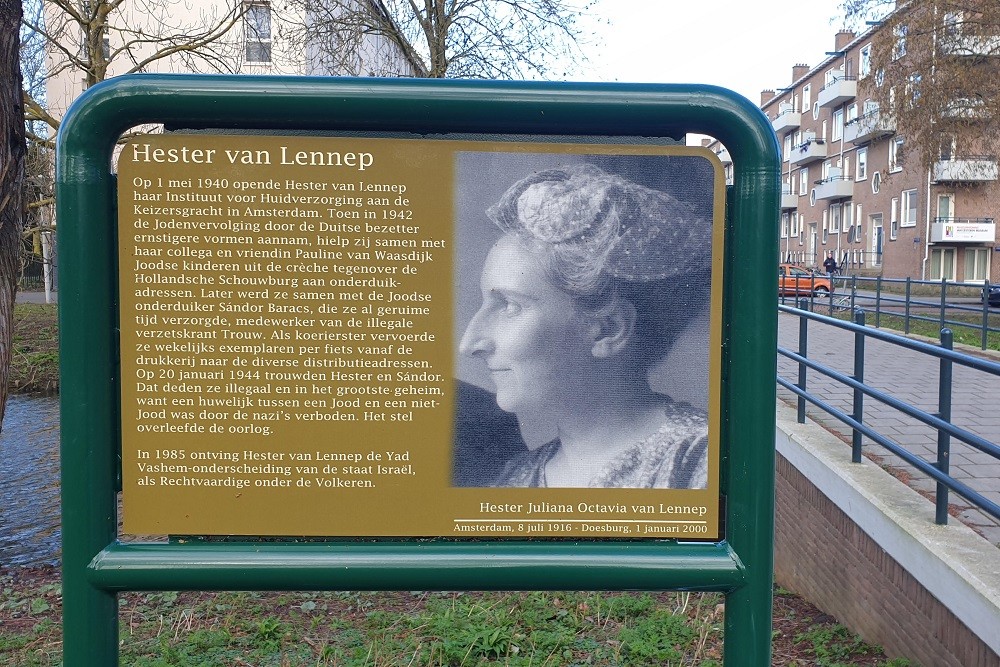 Herdenkingsborden Slotermeer Hester van Lennepbrug