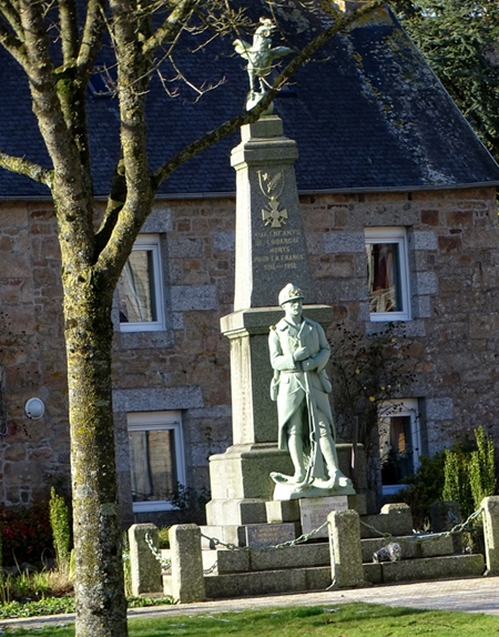 Oorlogsmonument Louargat