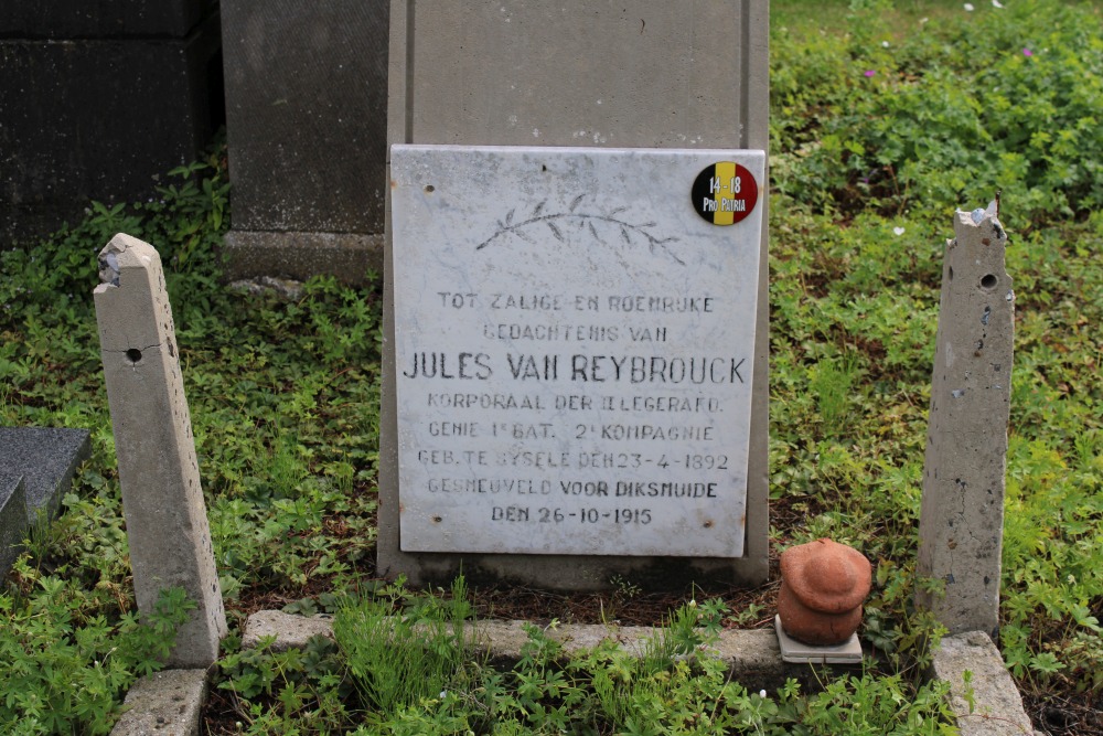 Belgian War Grave Lo #2