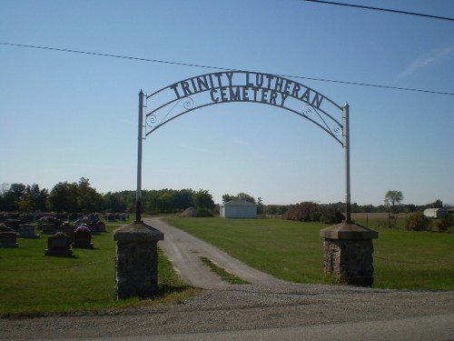 Oorlogsgraf van het Gemenebest Trinity Lutheran Cemetery