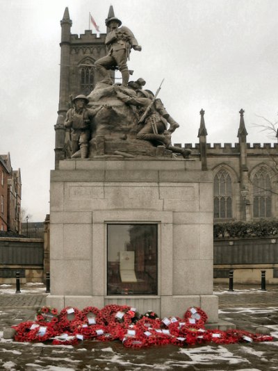 Oorlogsmonument Oldham #1