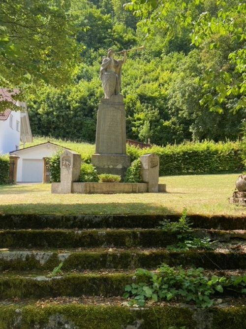 War Memorial Weienstein #2