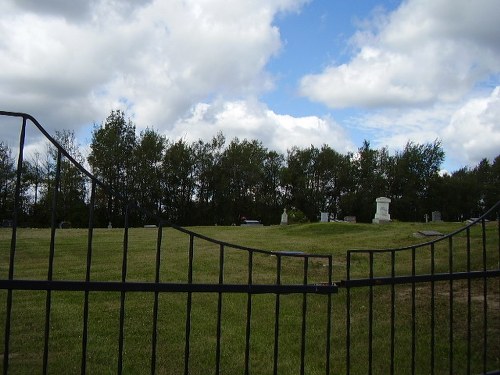 Commonwealth War Grave Mistatim Cemetery