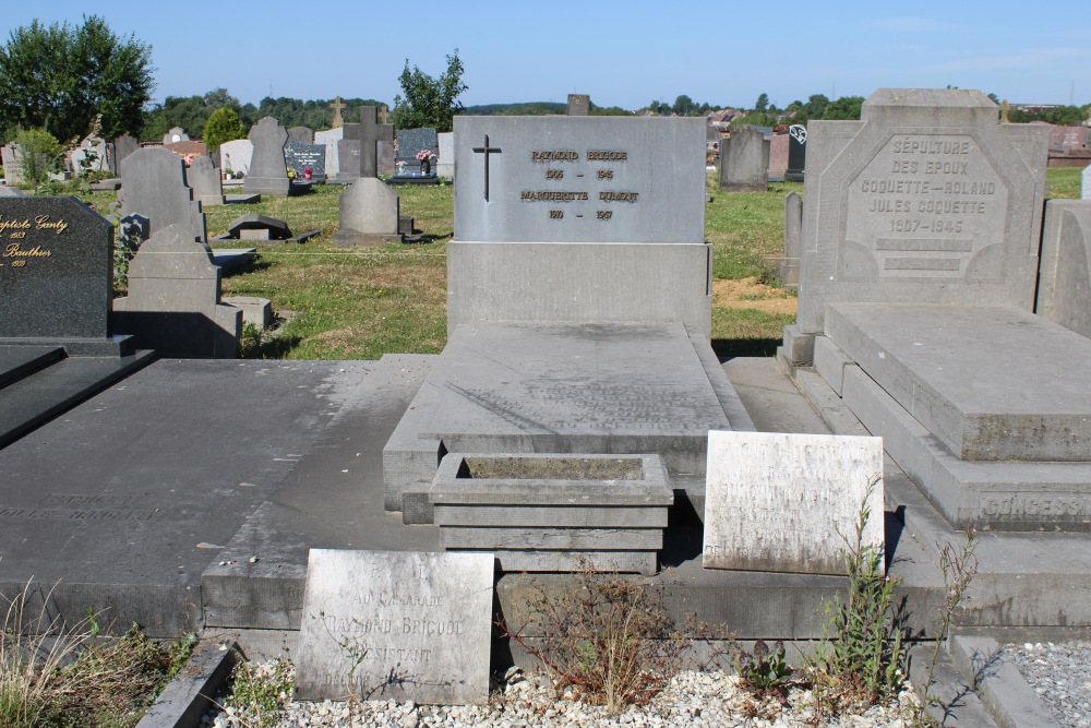 Belgische Oorlogsgraven Pont--Celles	