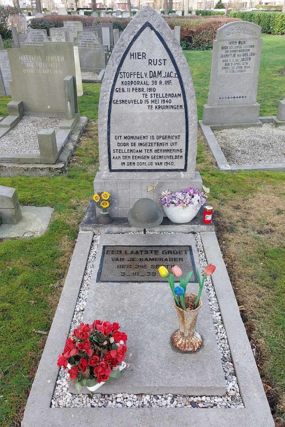 Dutch War Grave General Cemetery Stellendam #5