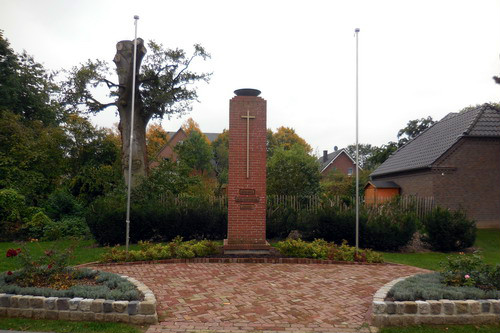 War Memorial Bienen #1