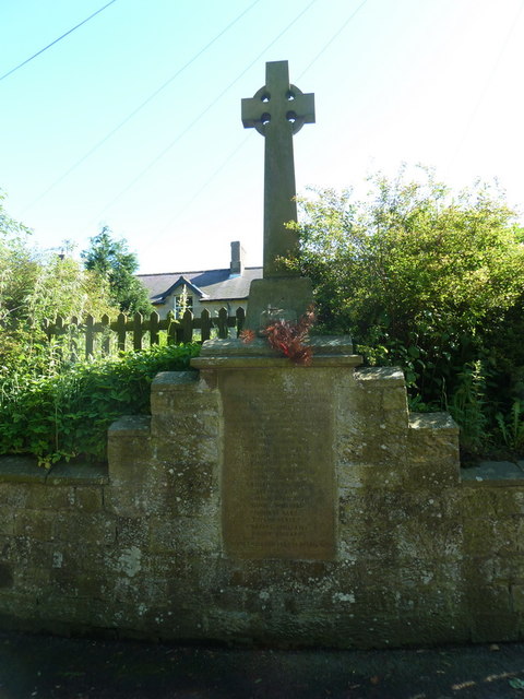 Oorlogsmonument Denwick #1