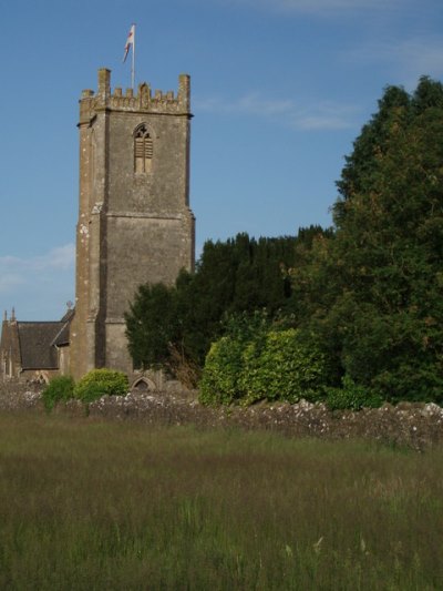 Commonwealth War Graves Holy Trinity Churchyard