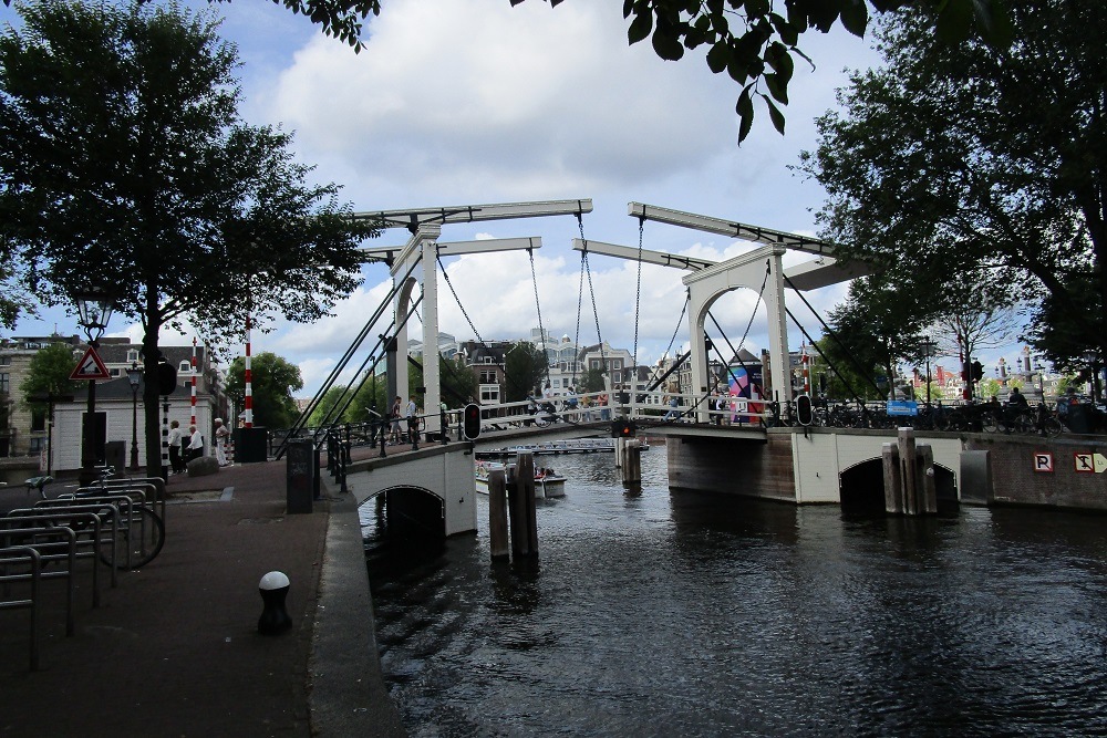 Memorial Walter Süskindbrug