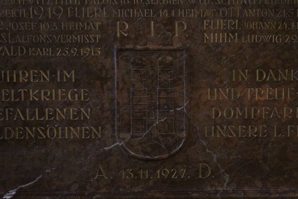 Oorlogsmonument Frauenkirche #2