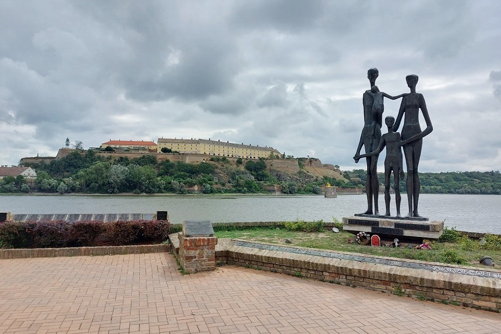 Monument Slachtoffers Fascisme Novi Sad