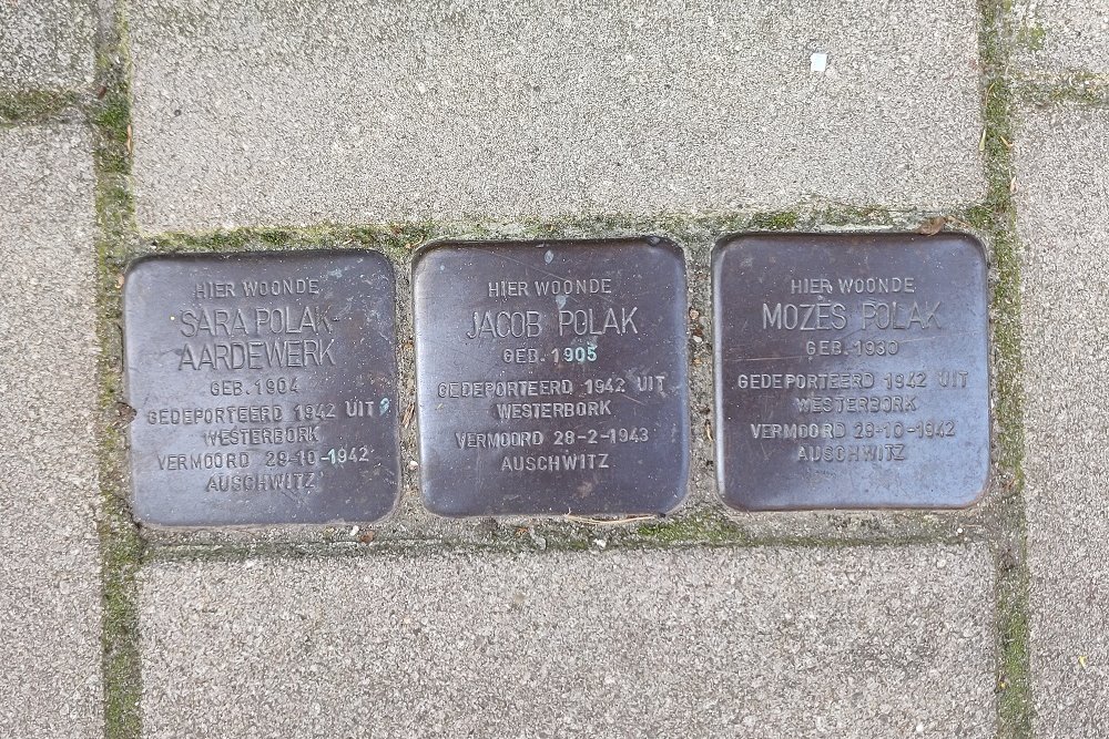 Stolpersteine Retiefstraat 19hs