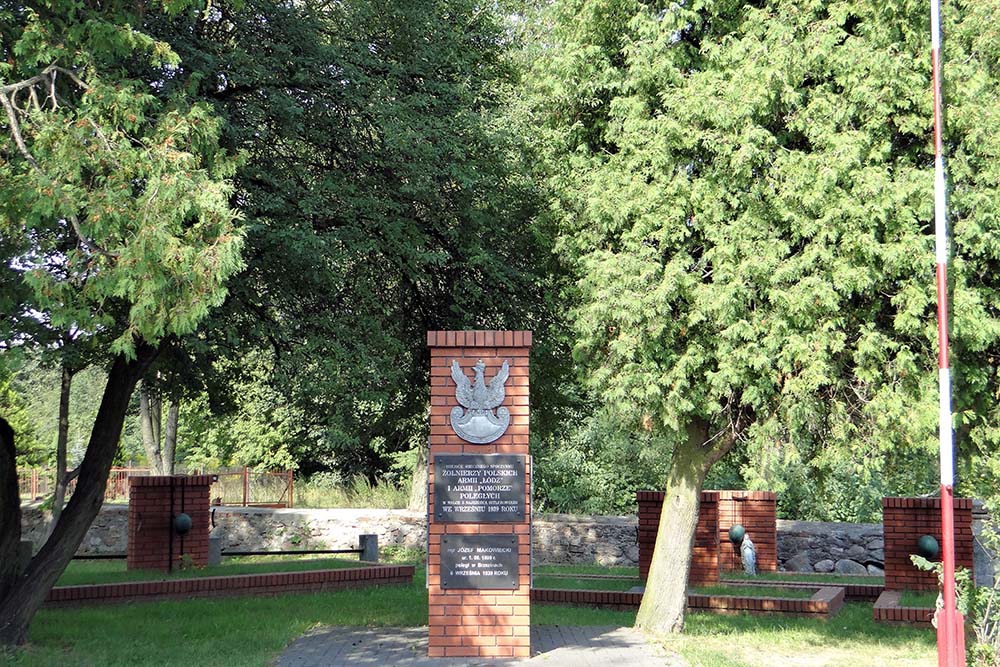 Polish War Graves Brzeziny #1