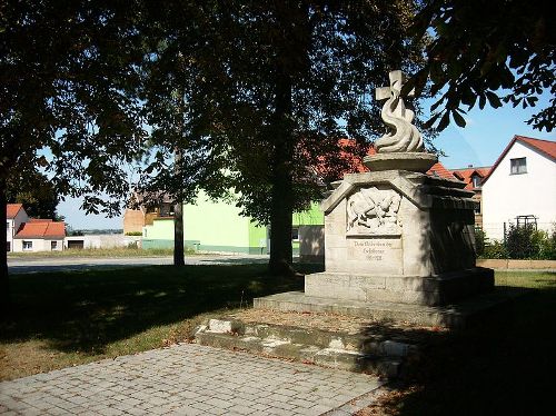 Oorlogsmonument Hohenmölsen #1
