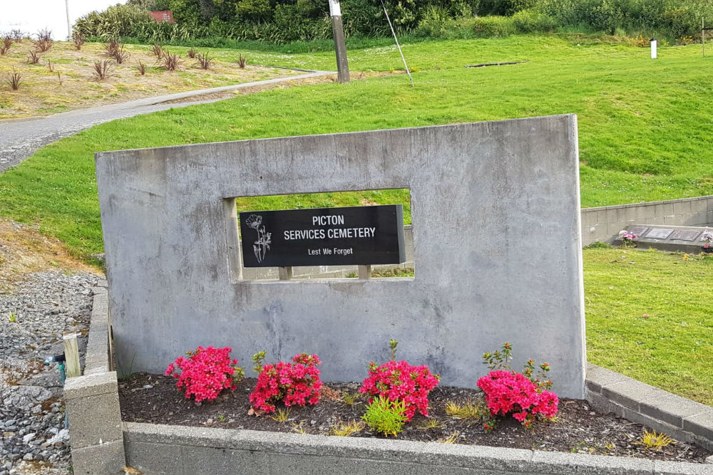 Veteran War Graves Picton #5