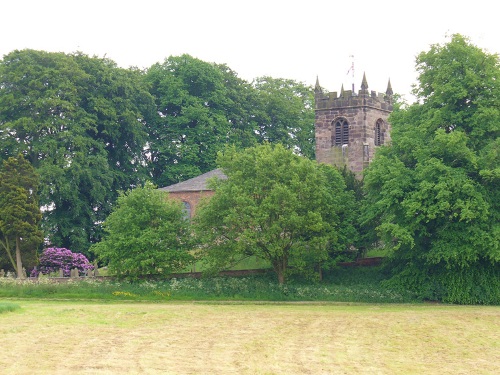 Oorlogsgraven van het Gemenebest All Saints Churchyard