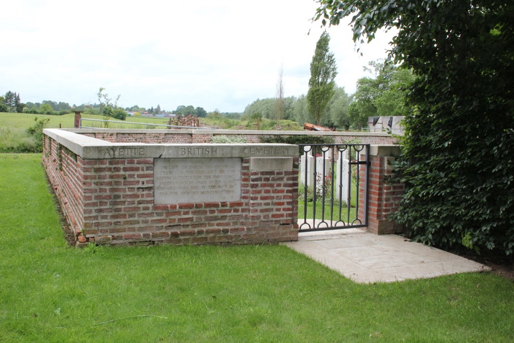 Commonwealth War Cemetery Ayette #1
