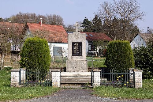 War Memorial Kleinbachselten #1