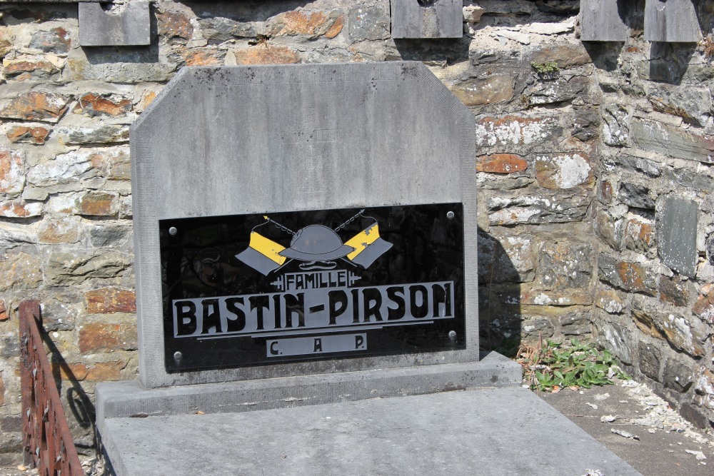 Belgische Graven Oudstrijders Baclain #2