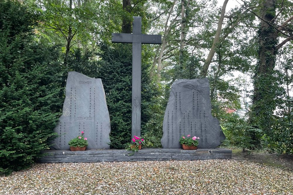 Oorlogsmonument Ellewick-Crosewick #2