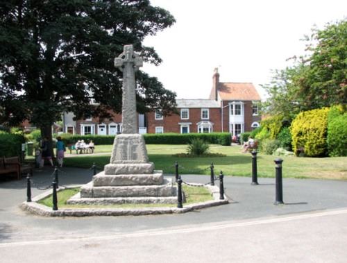 Oorlogsmonument Southwold #1