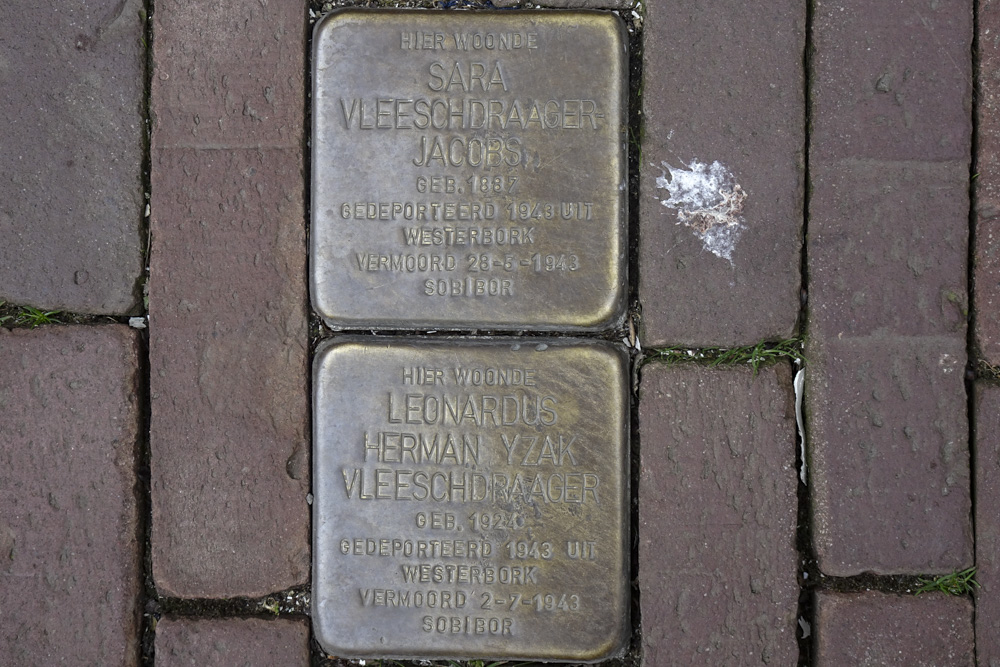 Stolpersteine Grote Noord 77