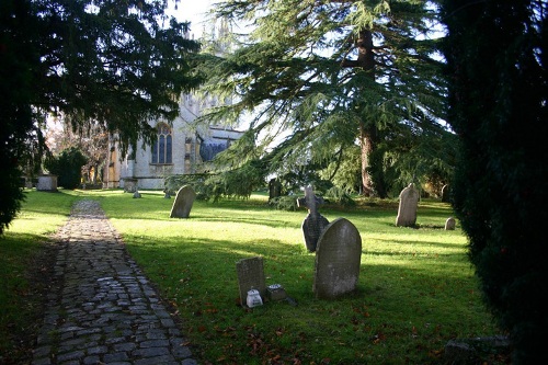 Oorlogsgraf van het Gemenebest St. Peter Churchyard #1