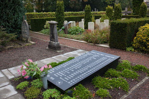Memorial Killed Air Crew Old Municipal Cemetery Haaksbergen #3