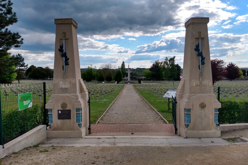 Franse Oorlogsbegraafplaats Faubourg Pav Verdun #1