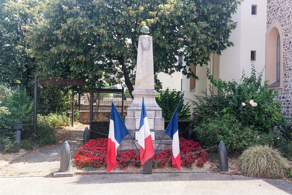 War Memorial Chamboeuf #2