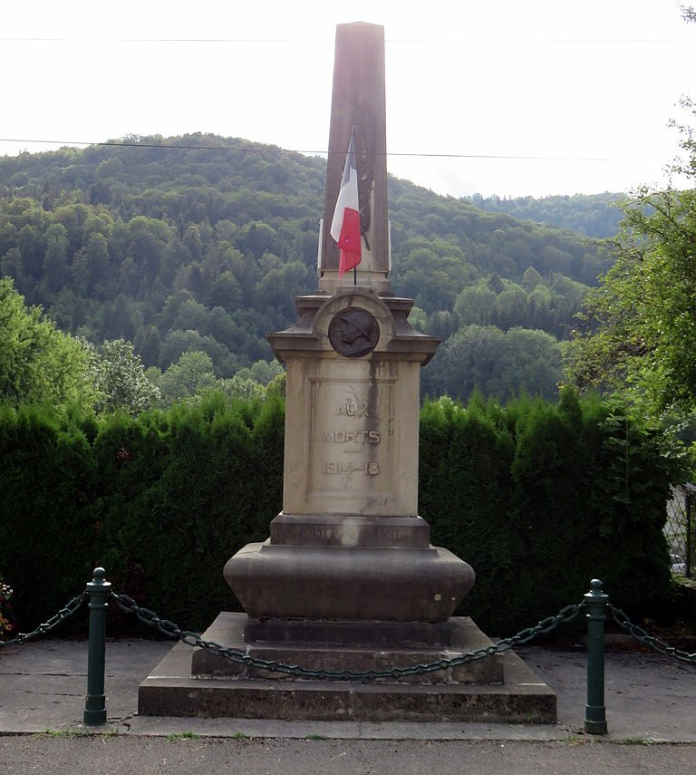 Oorlogsmonument Ravilloles #1