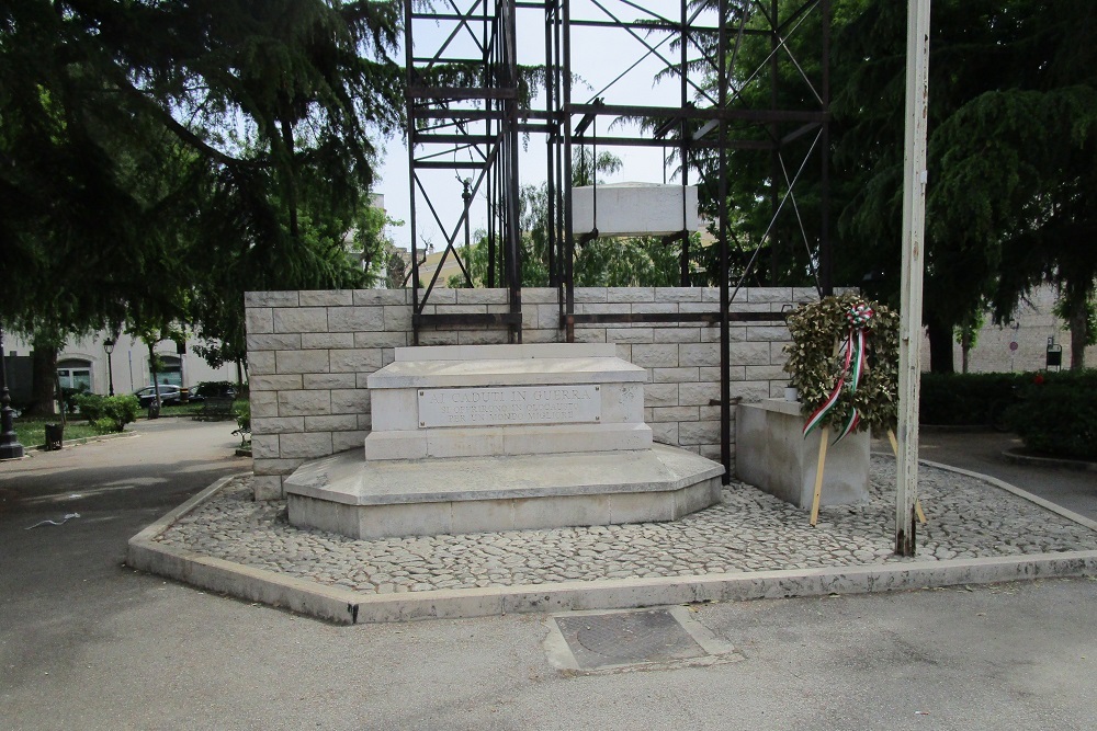 War Memorial Bitonto #2